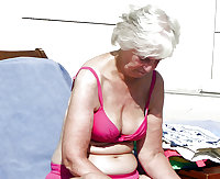 Sexy mature grannies on beach! Amateur mixed!