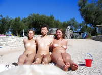 NAKED MEN AND WOMEN 36